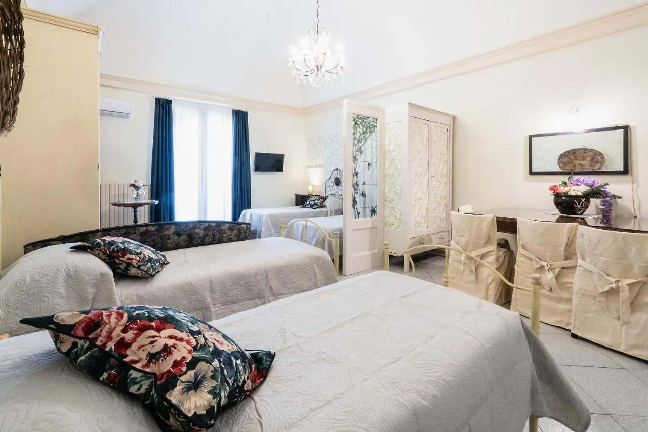 كاتانيا Santa Caterina Da Siena B&B فندق مبيت وإفطار