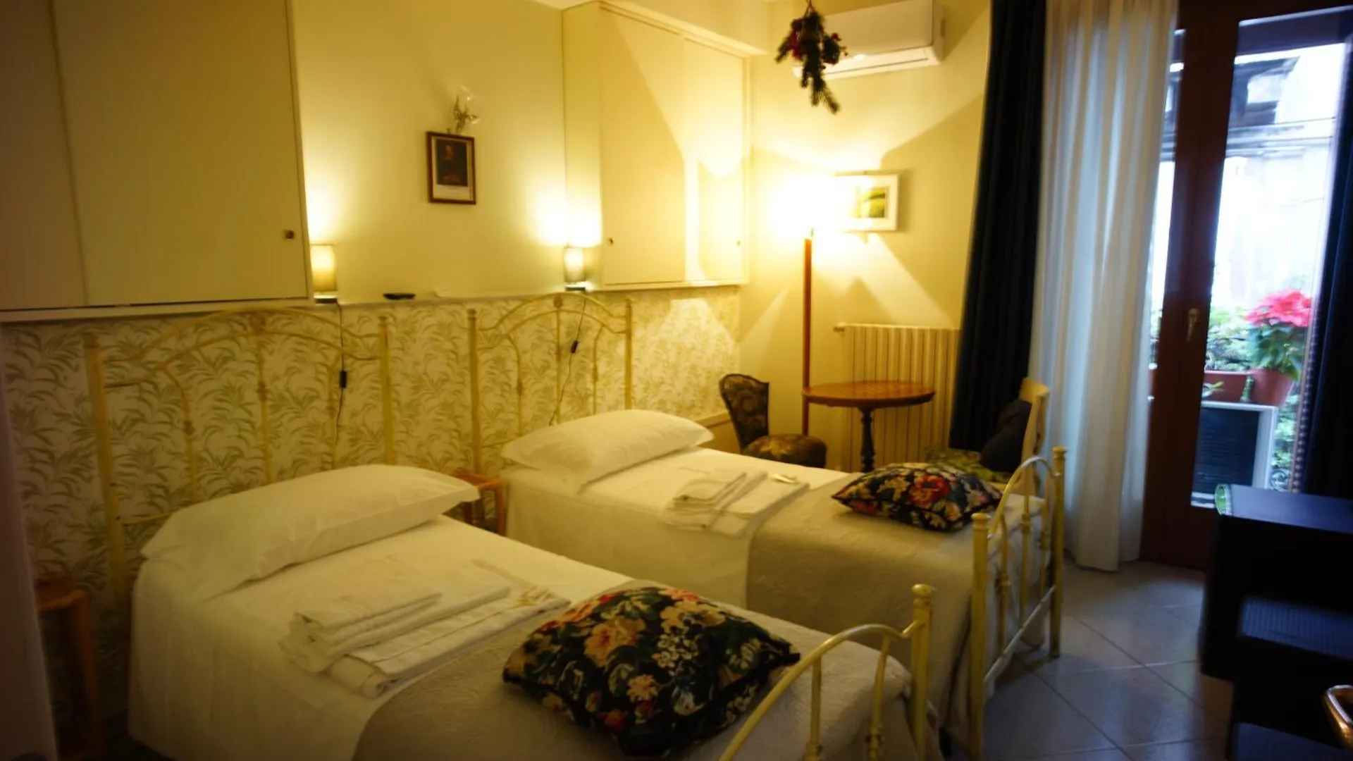 كاتانيا Santa Caterina Da Siena B&B إيطاليا